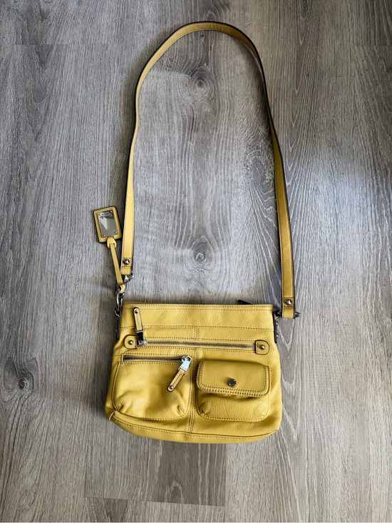 Tignanello Handbags - Tignanello Yellow Pebbled Leather Crossbody Bag Multi Pocket Zip